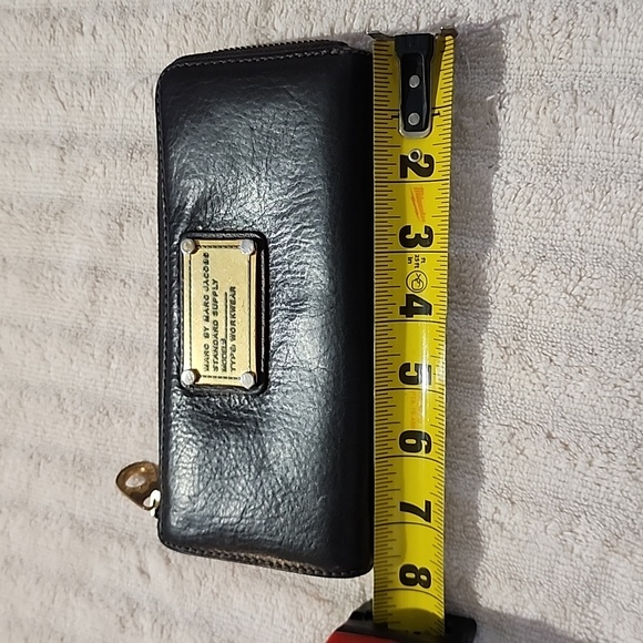 🐉MARC BY MARC JACOBS🐉TRI WORKWEAR LONG ZIPPER WALLET 🐉BROWN LEATHER🐉VGUC🐉 - Picture 7 of 16